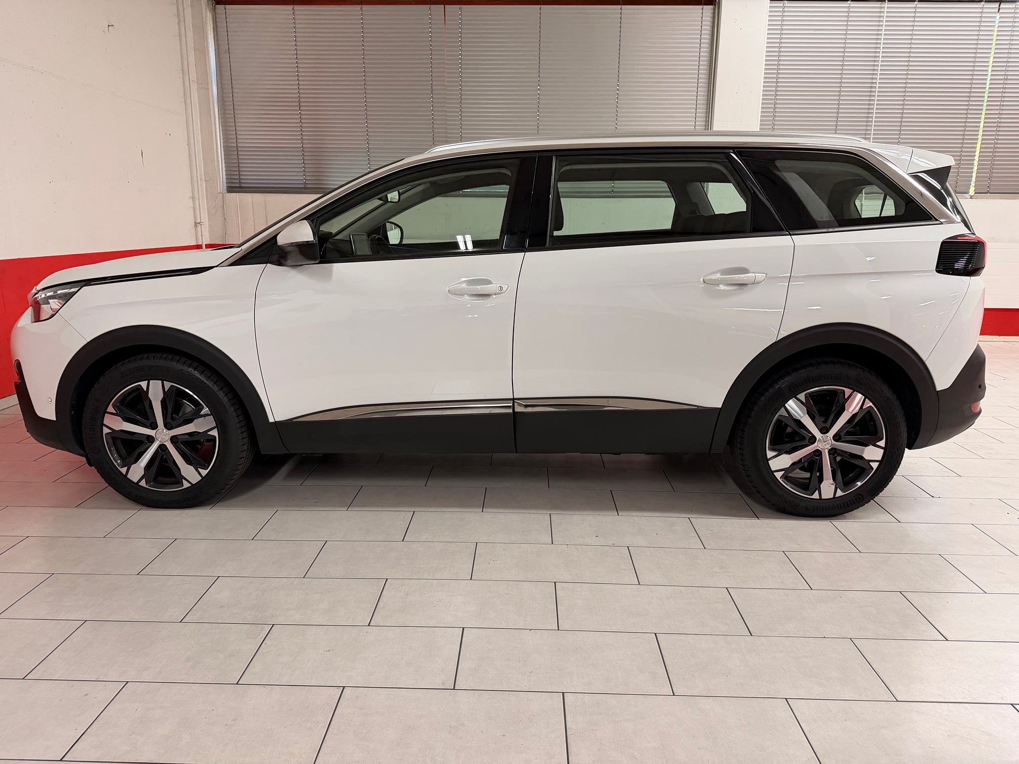 Peugeot 5008 1.5HDi STT 2020