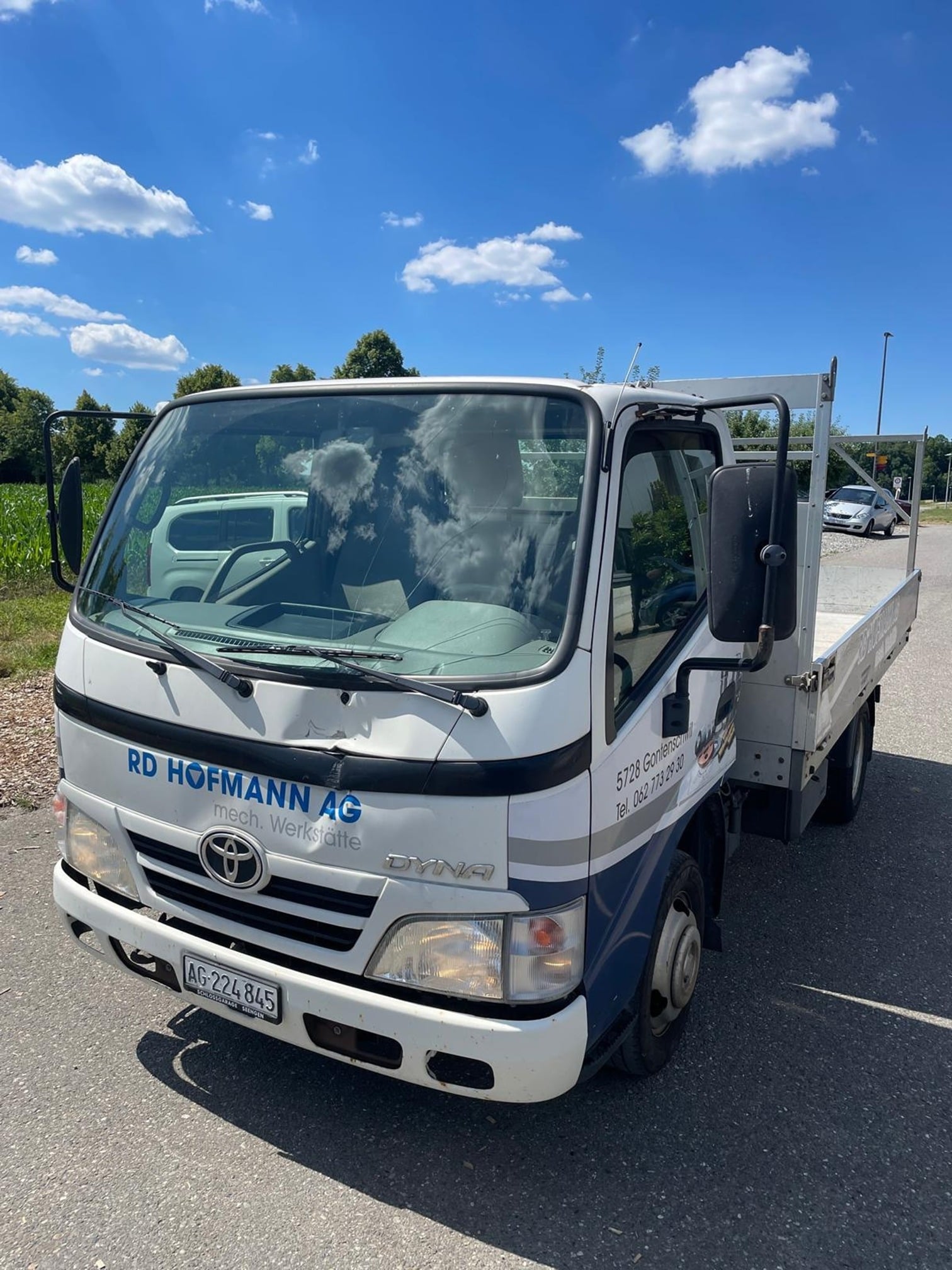 Toyota Dyna 150 3.0 SWB 2013