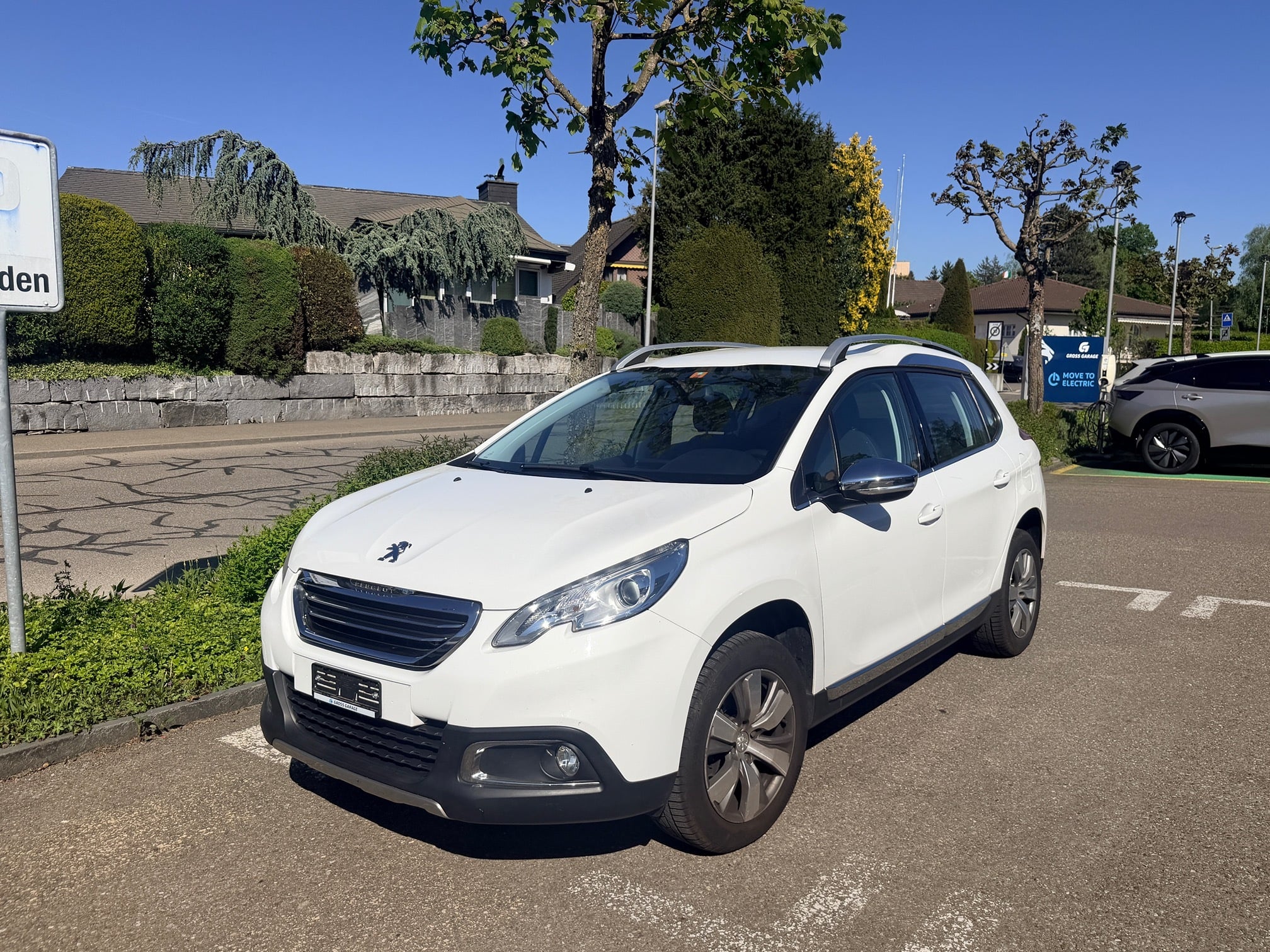 Peugeot 2008 1.6i 2014