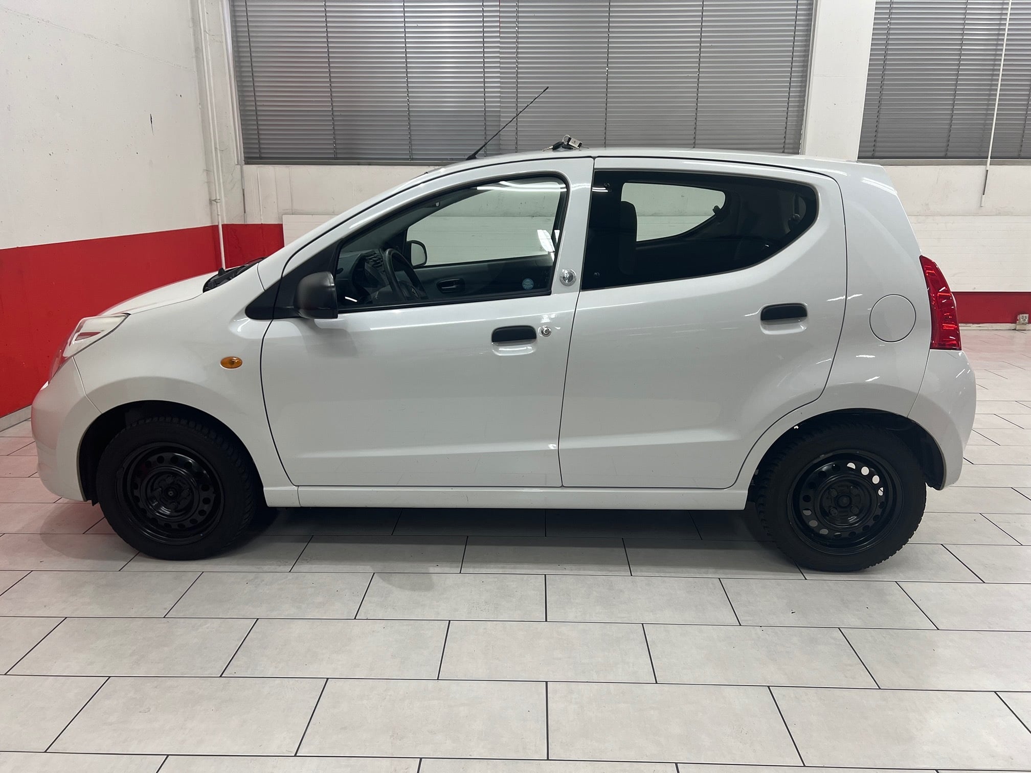 Suzuki ALTO 1.0 2011