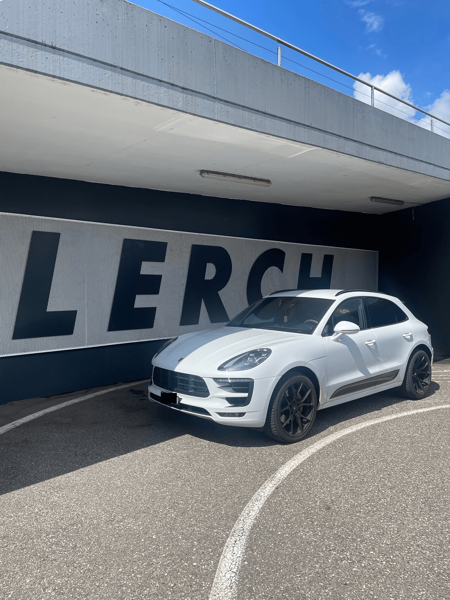 Porsche Macan GTS 2016