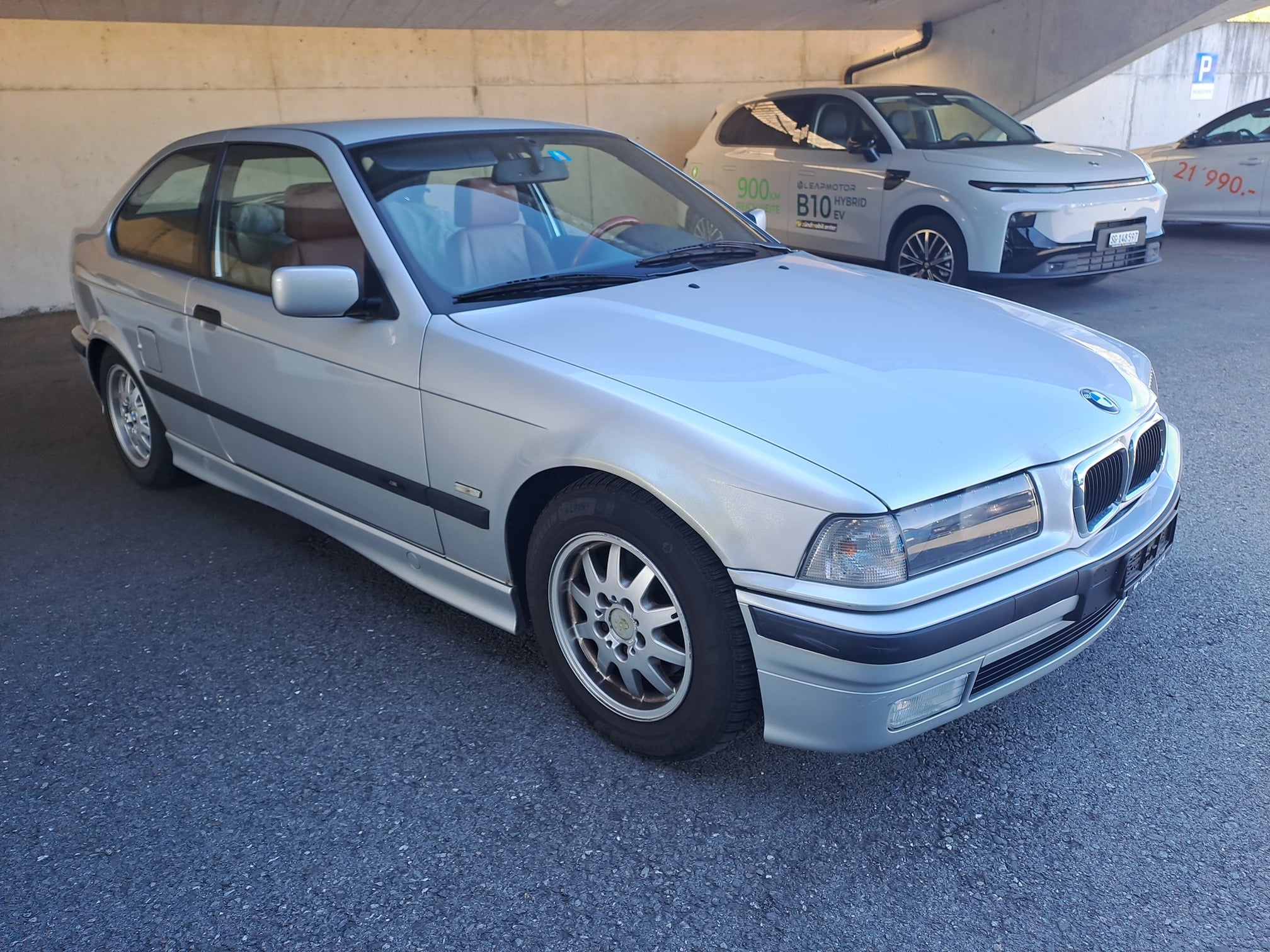 BMW 323ti compact 1998