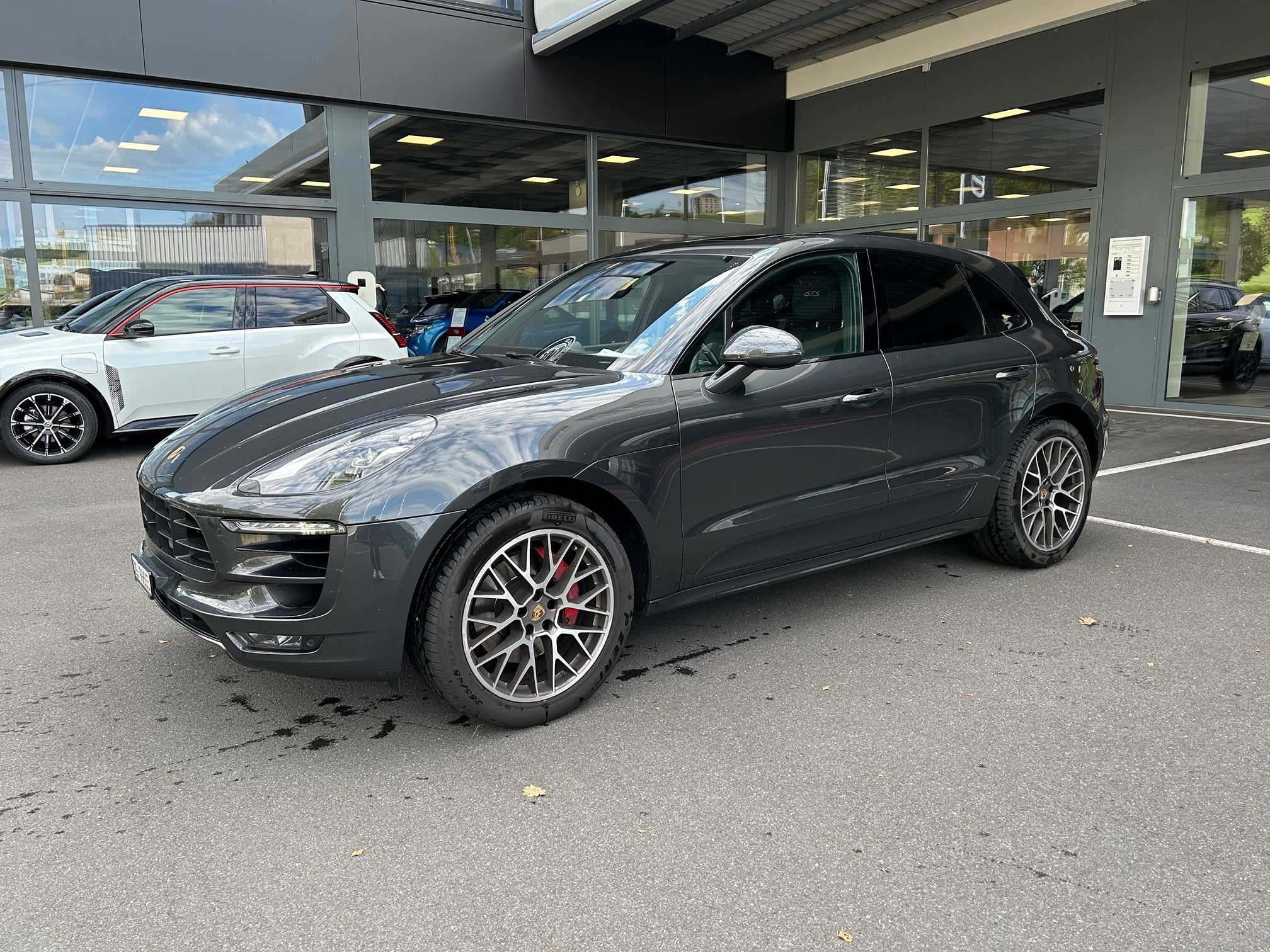 Porsche Macan GTS 2016