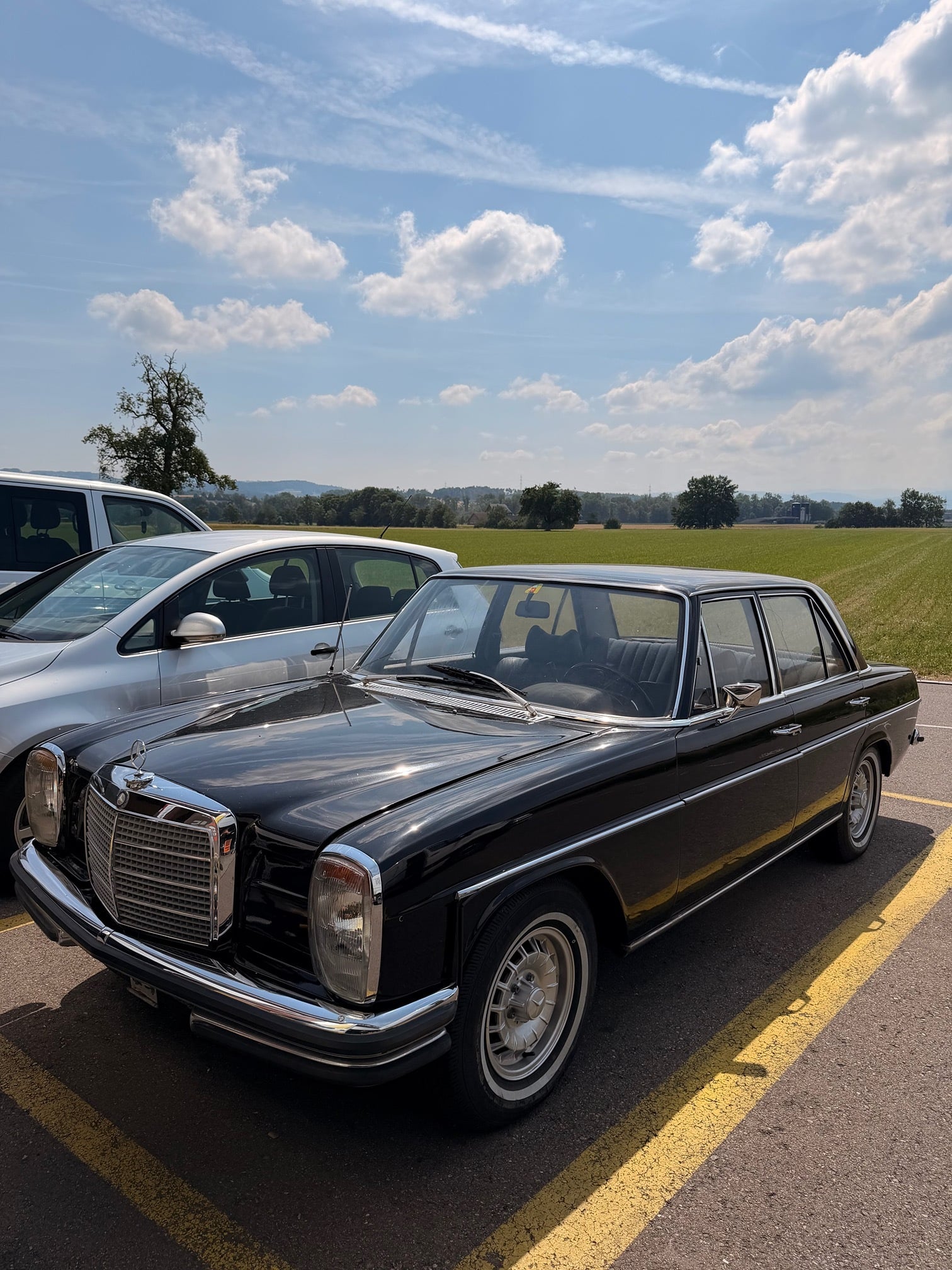 Mercedes-Benz 250 W114/8 mit Klimaaanlage 1971