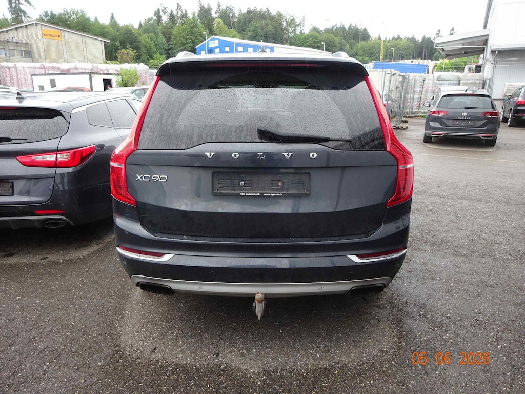 Volvo XC90 D5 AWD MOMENTUM 2016