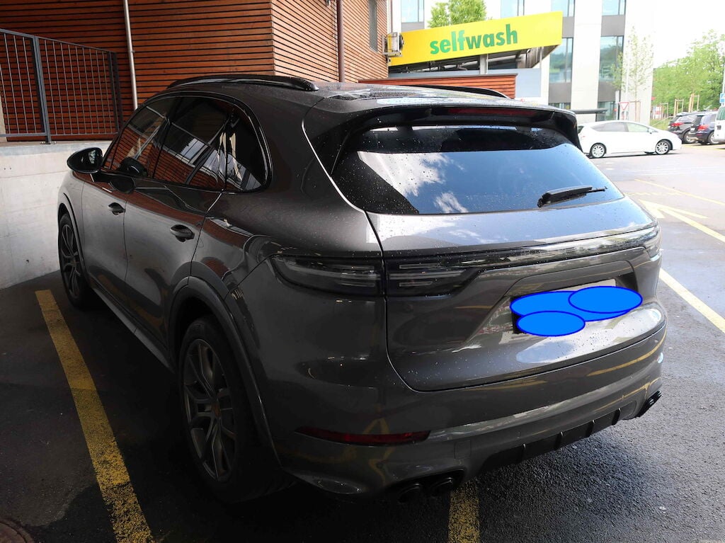 Porsche CAYENNE 2022