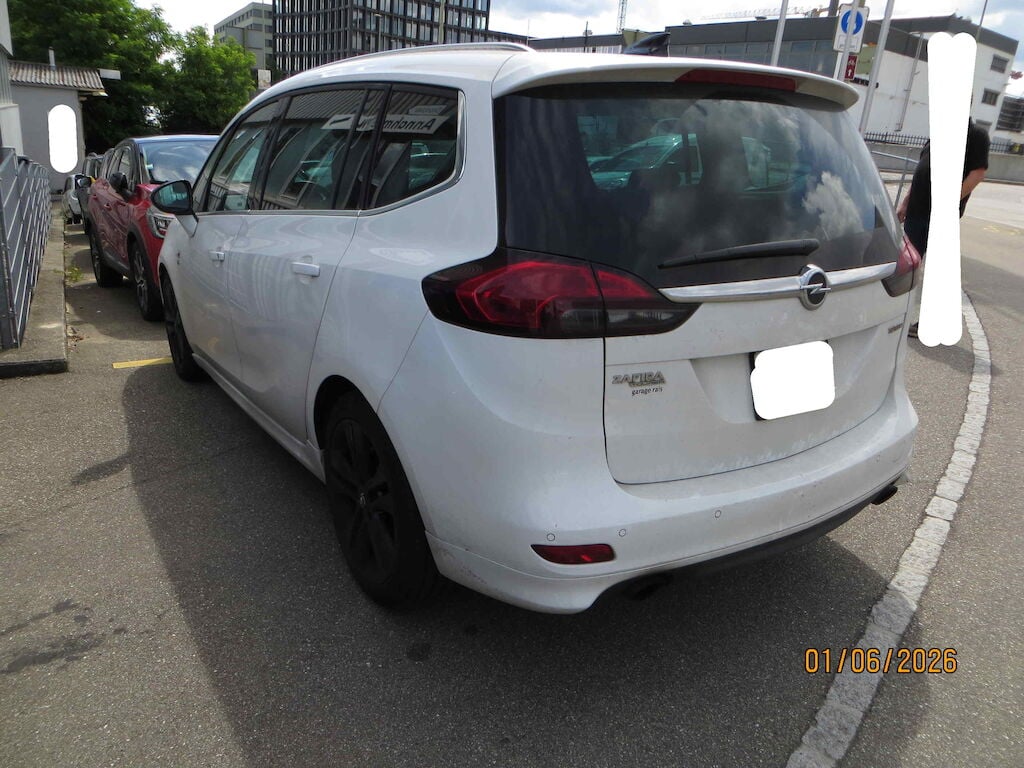 Opel ZAFIRA 1.6I T. OPC LINE 2016