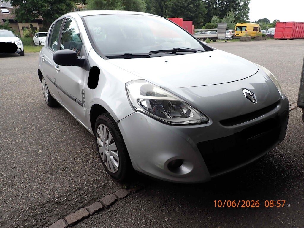 Renault CLIO 1.2 16V AUTHENTIQUE 2009
