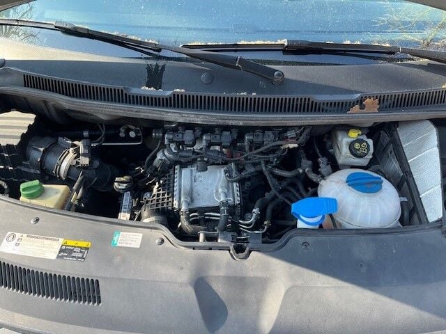 Volkswagen T6 Kombi 2.0 4M / 1753 2017