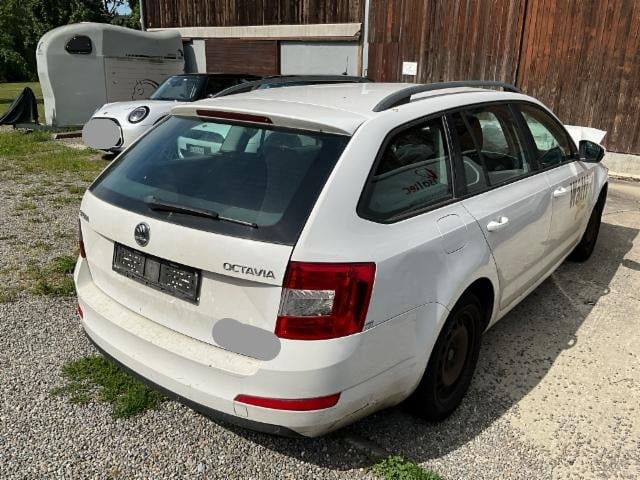 Škoda Octavia Combi 1.4 TSI 140 Ambition 2014