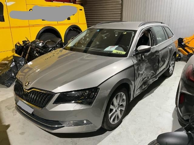 Škoda Superb Combi 2.0 TDI 190 Ambition 4x4 DSG 2018