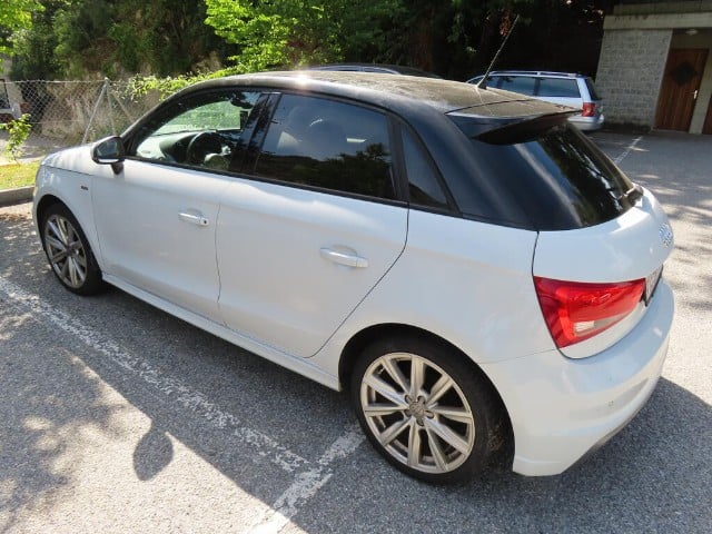 Audi A1 SPORTBACK 1.4 TFSI ATTRACTI SPORTBACK 1.4 TFSI ATTRACTI 2012