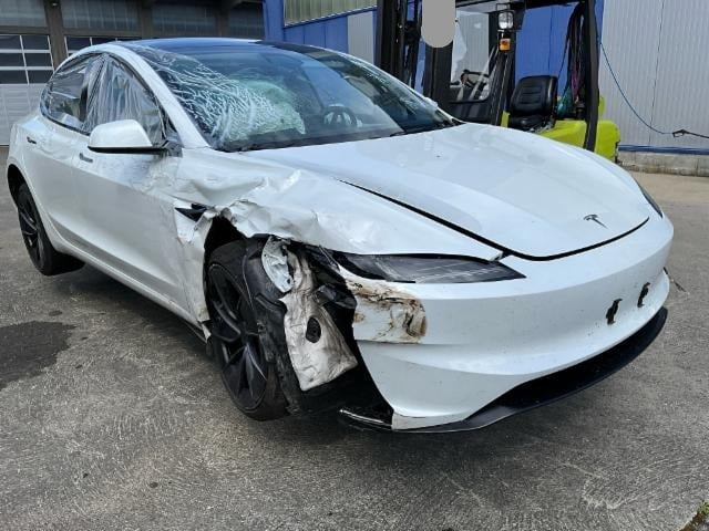 Tesla Model 3 Performance D 2025