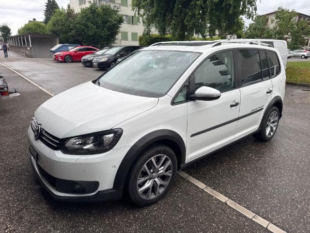 Volkswagen Cross Touran 2.0 TDI 140 DSG 2015