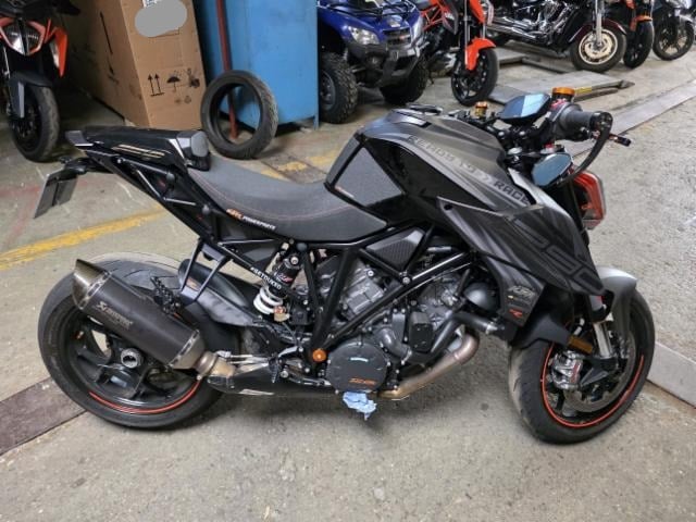 KTM 1290 Super Duke R 2018