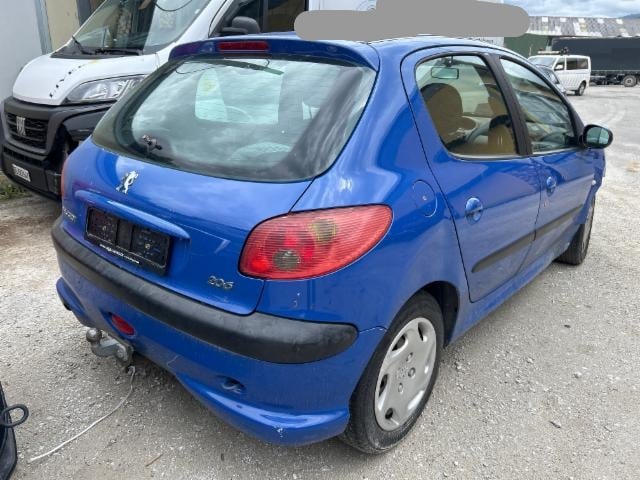 Peugeot 206 1.1 X-Line 2003