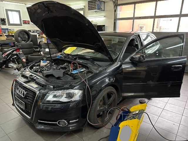 Audi A3 Sportback 2.0 TDI 140 Ambition S-Tr 2012