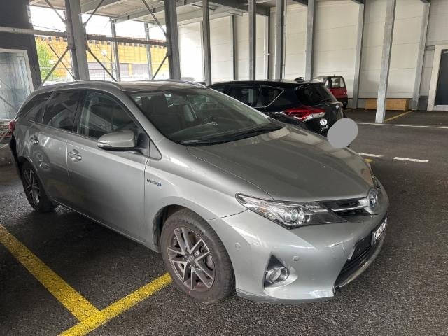 Toyota Auris 1.8 HSD Touring Sports Trend 2015