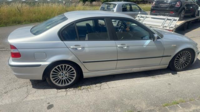 BMW 320 2002