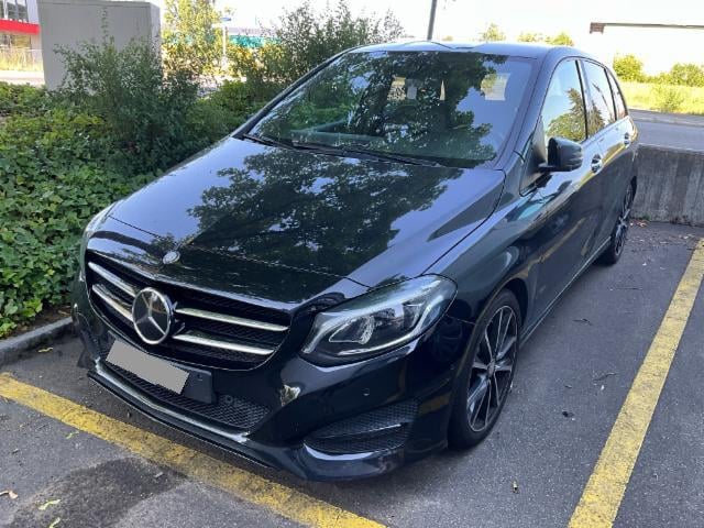 Mercedes-Benz B 250 2015