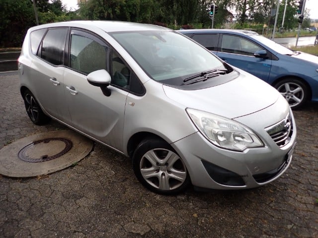 Opel Meriva 1.4T 140 Enjoy 2011
