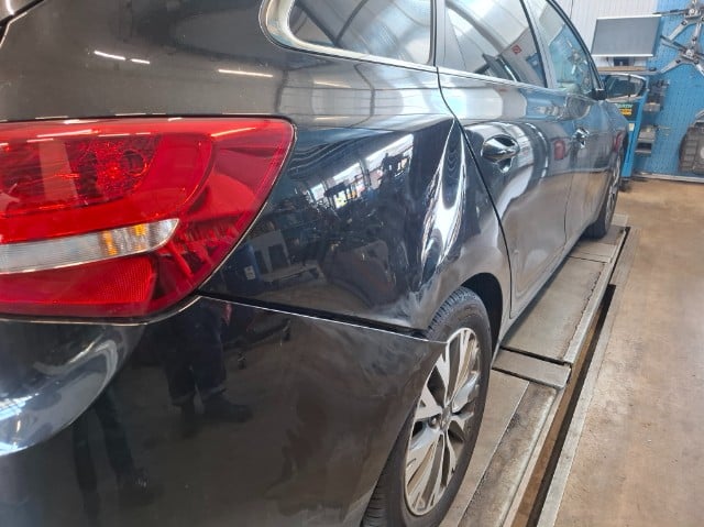 Kia Cee'd Sportswagon 1.0 T-GDi Swiss Champion 2018
