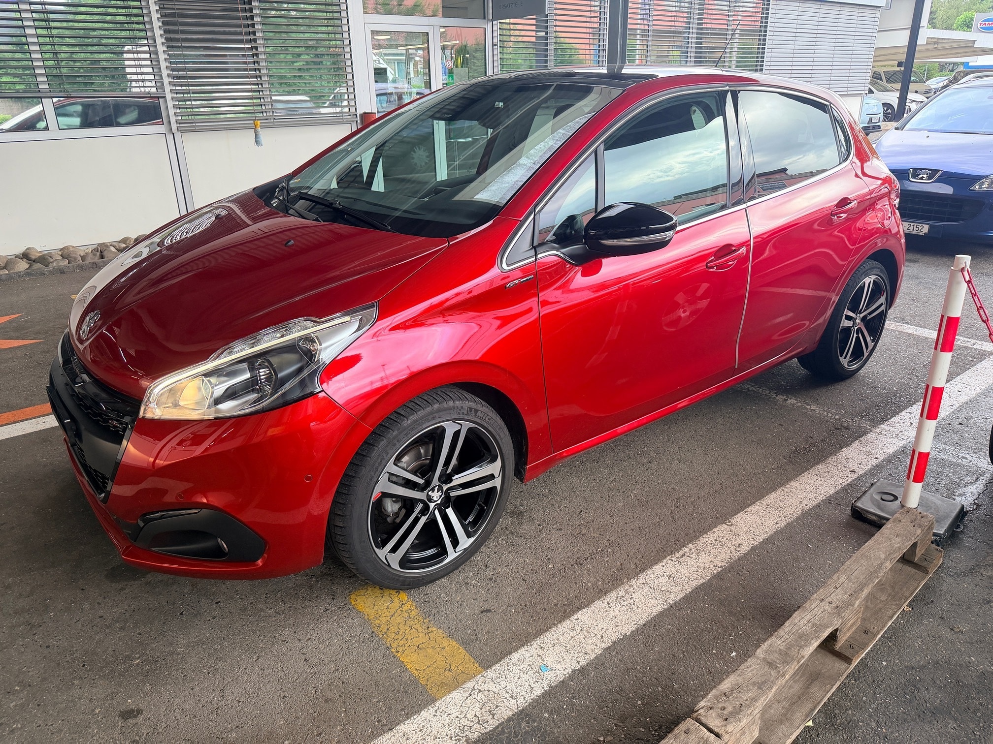 Peugeot 208 1.2i STT 2019
