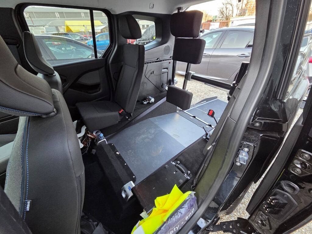 Nissan Townstar N-Connecta DCT WARPEL Behinderten-Fahrzeug 2025