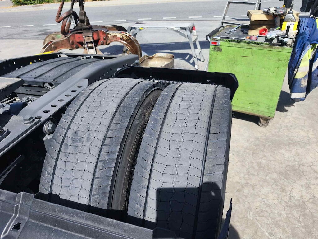Mercedes-Benz ACTROS 1851 2020