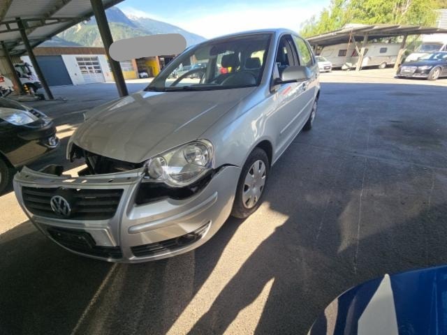 Volkswagen Polo IV (9N3)(04.2005->2009) Confort / Confortline 2006