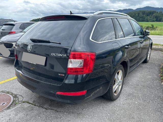 Škoda Octavia Combi 1.8 TSI Ambition 4x4 DSG 2014