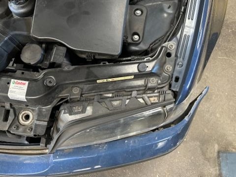BMW 3er Reihe E46 325i 2004