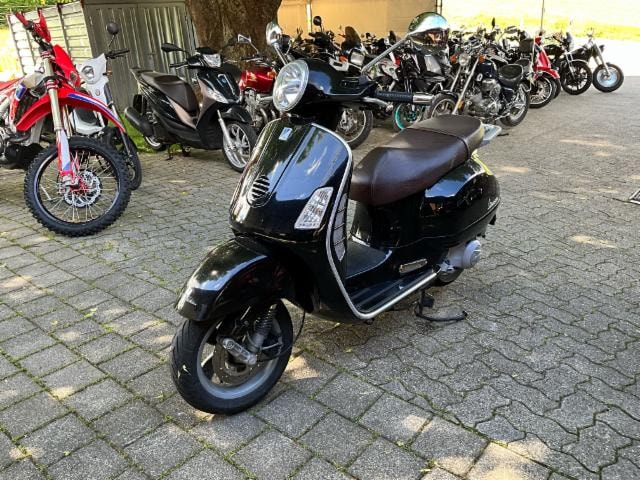 Piaggio Vespa 125 GT 125 2004