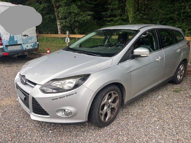 Ford Focus Station Wagon 1.0i EcoB 125 Trend 2014