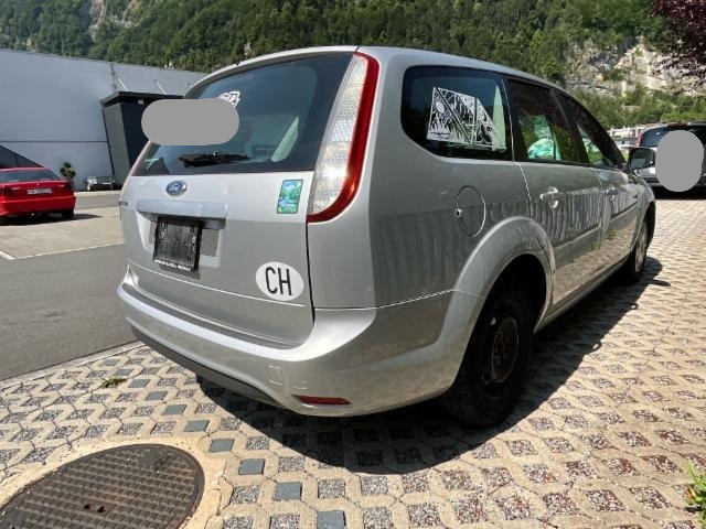 Ford Focus Kombi 1.6i 16V Ti-VCT Carving 2009