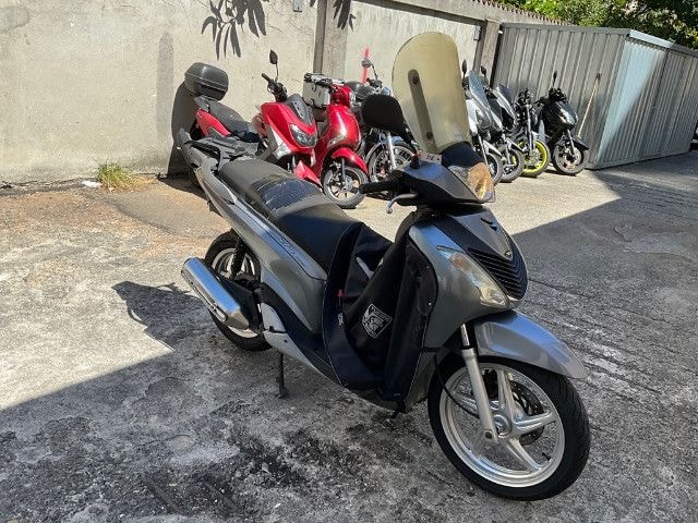 Honda SH 125 Scooter 2012