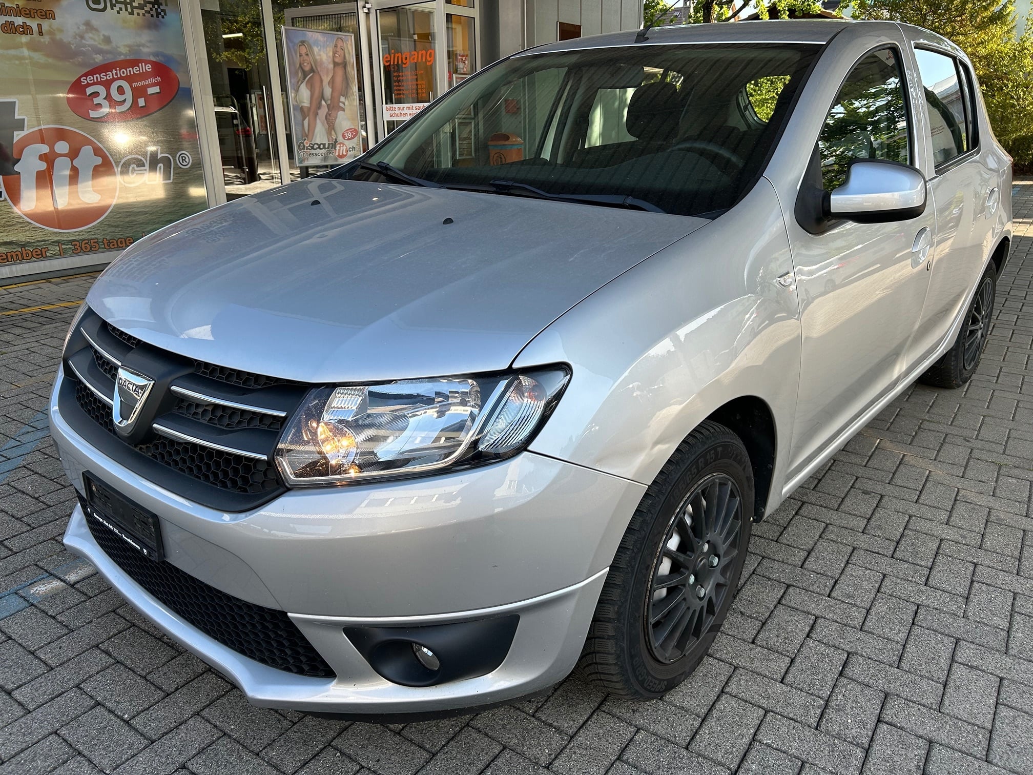 Dacia Sandero 90 2016