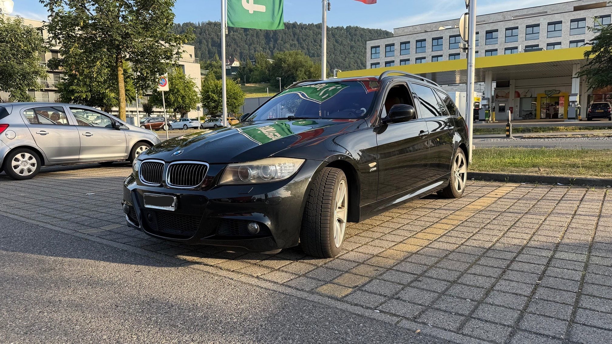 BMW 335i xDrive T 2009