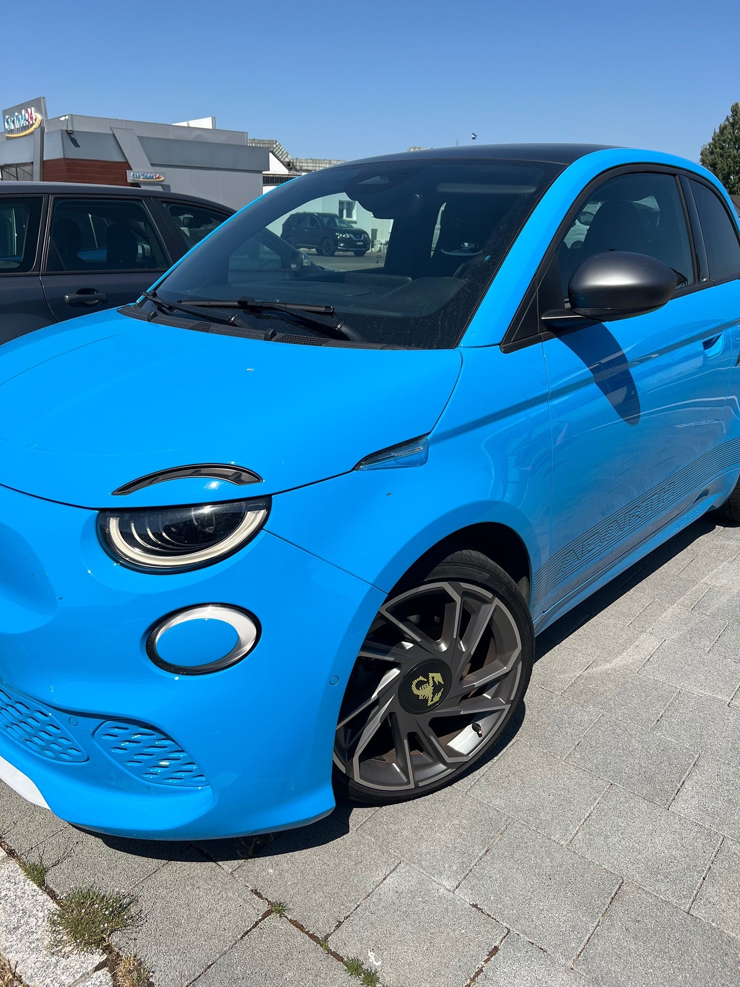 Fiat Abarth 500e 2023