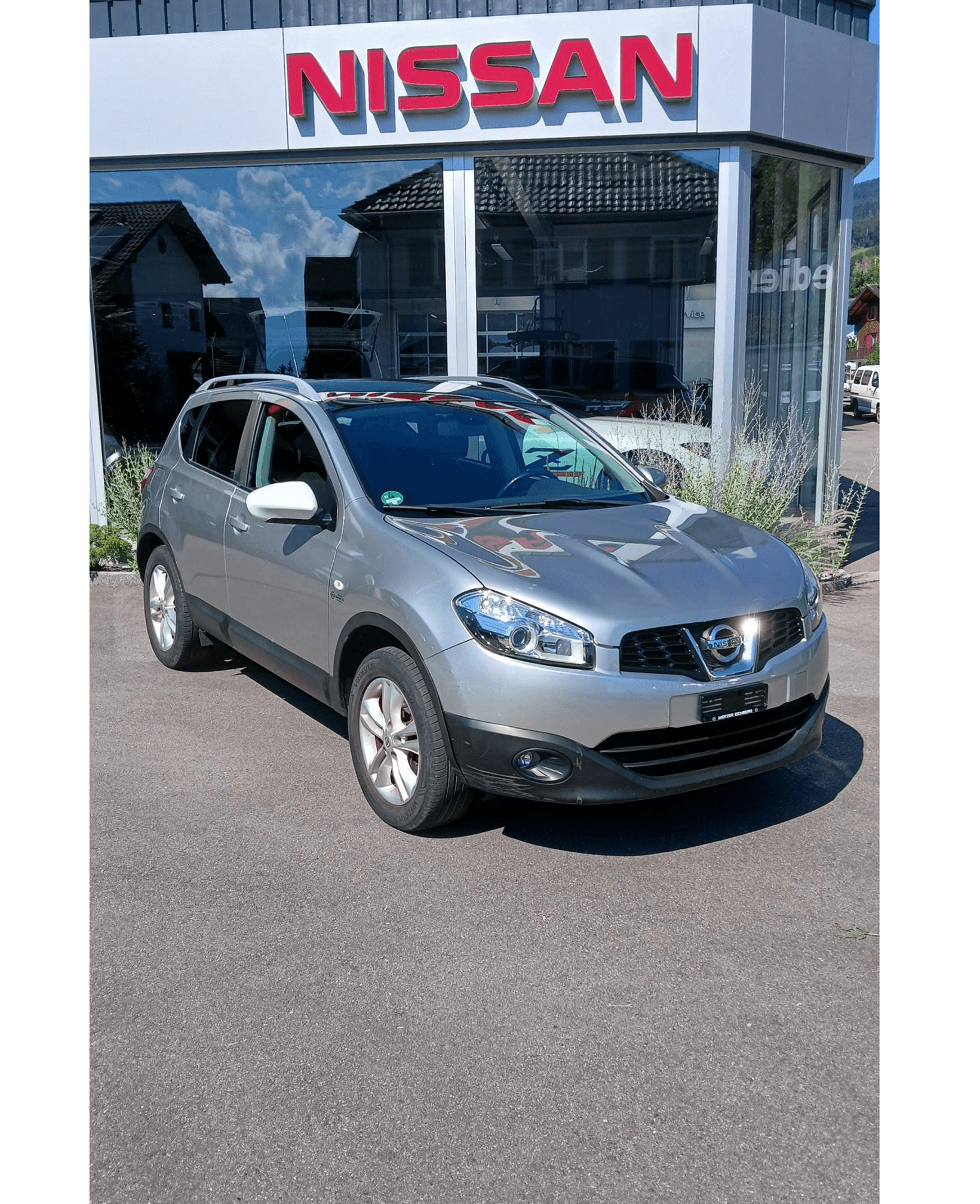 Nissan Qashqai 2.0 4x4 Automat 2011