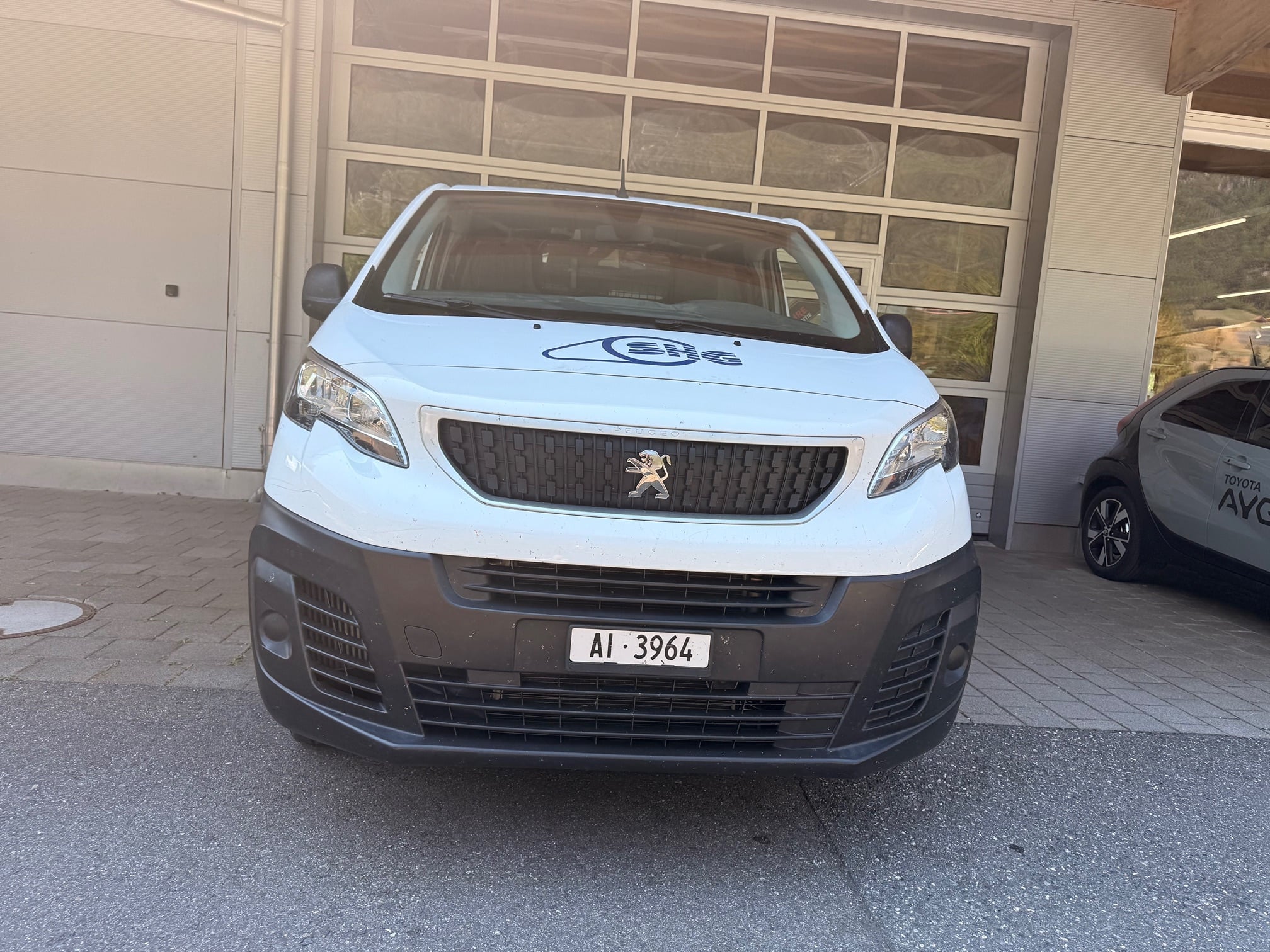Peugeot Expert 2.0HDi (ohne Innenausbau) 2019