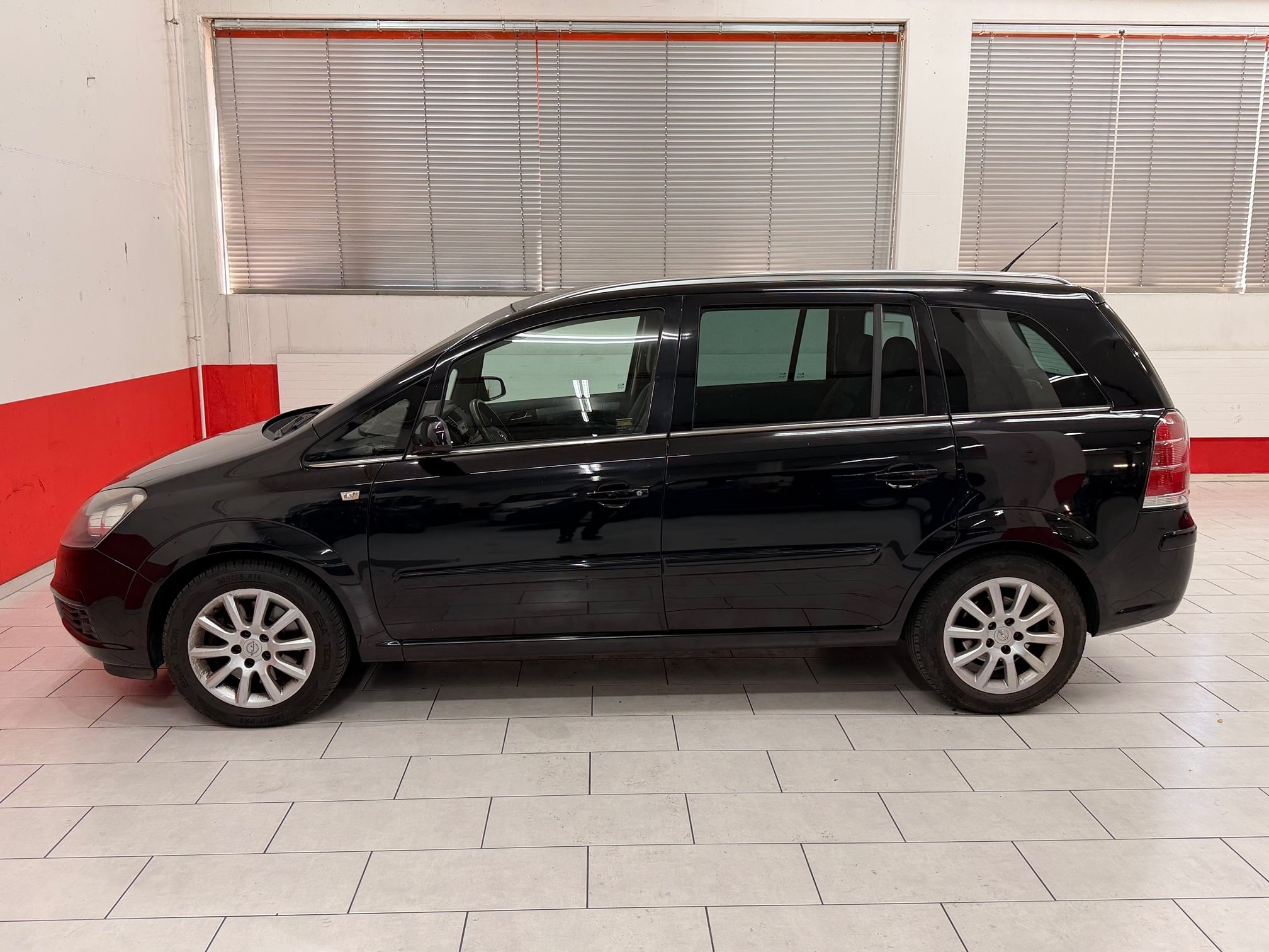 Opel Zafira B22 2007